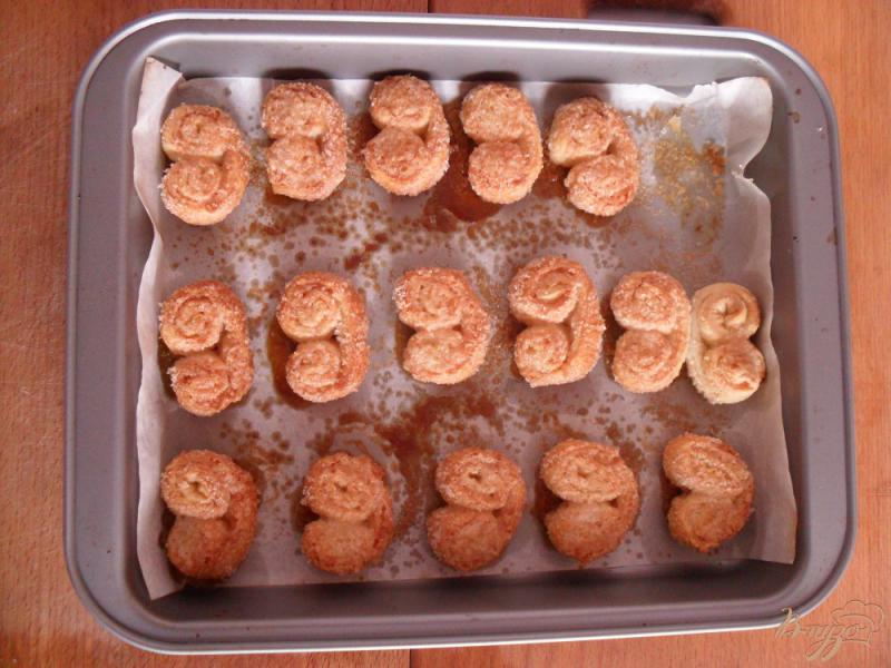 Фото приготовление рецепта: Печенье «Ушки» шаг №6