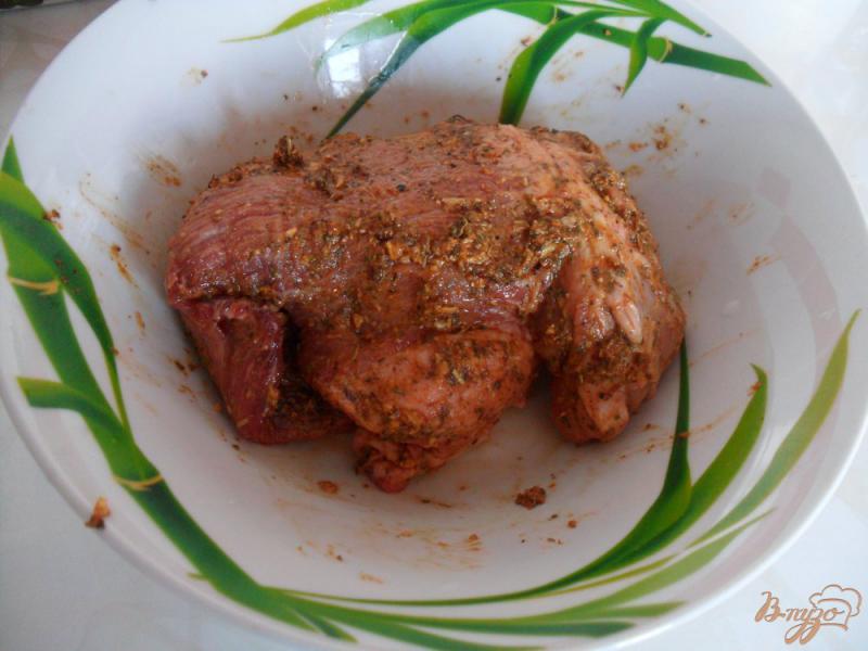Фото приготовление рецепта: Свинина с картофелем в рукаве шаг №3