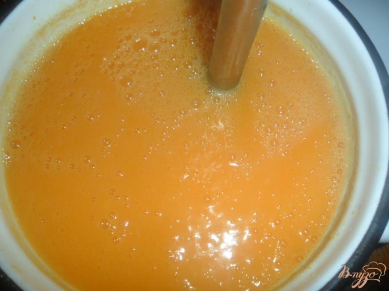 Фото приготовление рецепта: Детское меню: тыквенный суп-пюре шаг №2