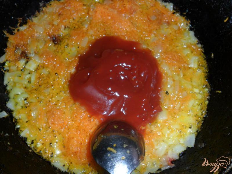 Фото приготовление рецепта: Щавелевый борщ с томатом шаг №2
