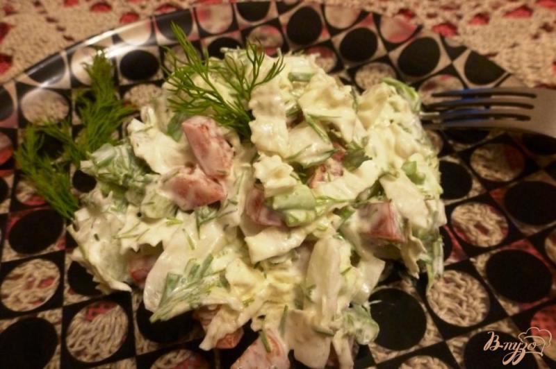 Фото приготовление рецепта: Салат с пекинской капустой и сладким перцем шаг №5