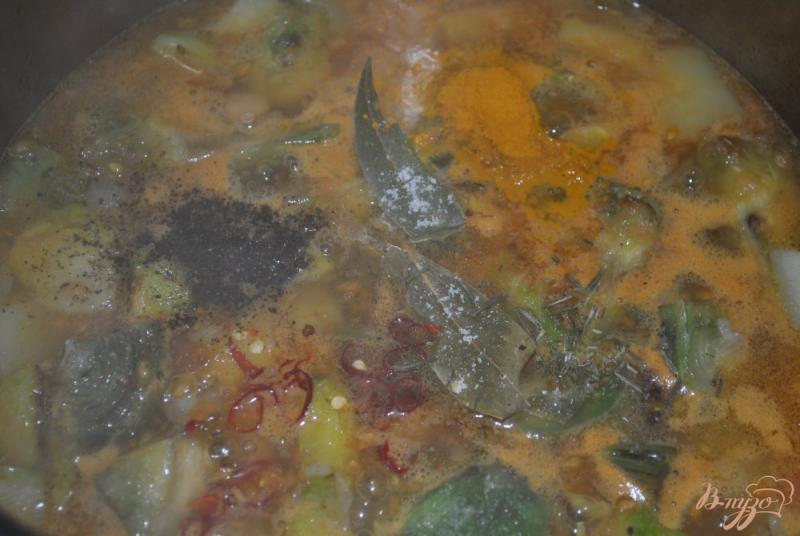 Фото приготовление рецепта: Суп-крем с брюссельской капустой и артишоками шаг №11