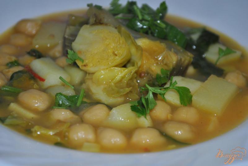 Фото приготовление рецепта: Суп-крем с брюссельской капустой и артишоками шаг №14