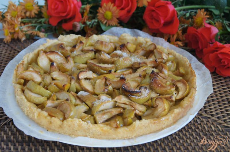 Фото приготовление рецепта: Нормандский пирог с яблоками шаг №6