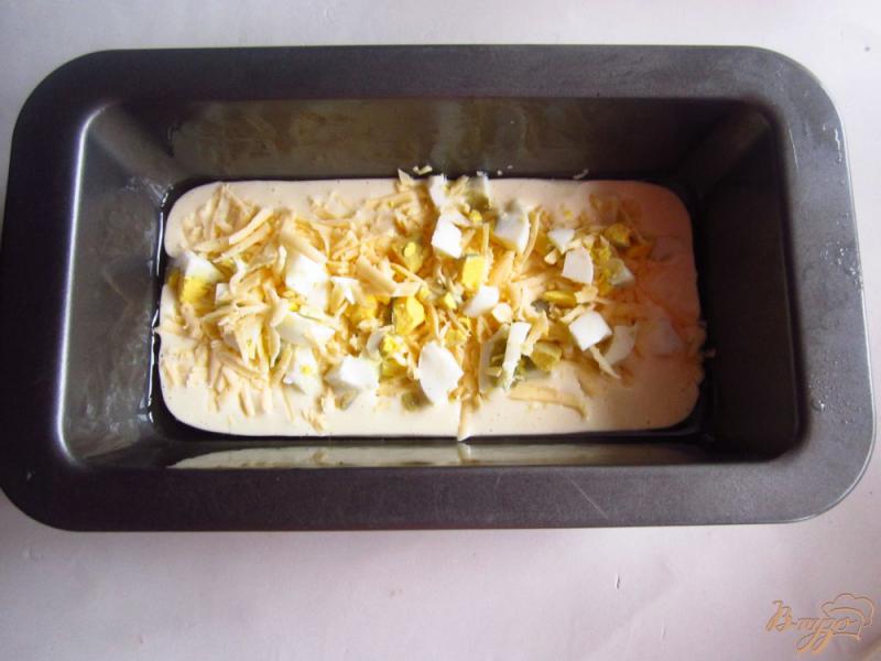 Фото приготовление рецепта: Заливной пирог на кефире шаг №5