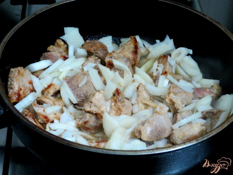 Фото приготовление рецепта: Свинина в остром пряном соусе шаг №6