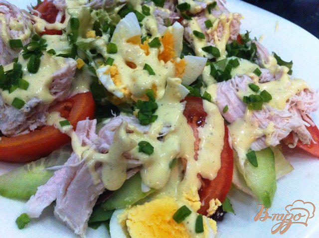 Фото приготовление рецепта: Овощной салат с куриным филе шаг №8