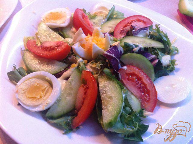 Фото приготовление рецепта: Овощной салат с куриным филе шаг №5