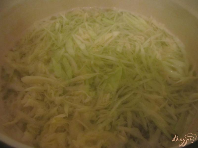 Фото приготовление рецепта: Томатный суп с горошком шаг №5