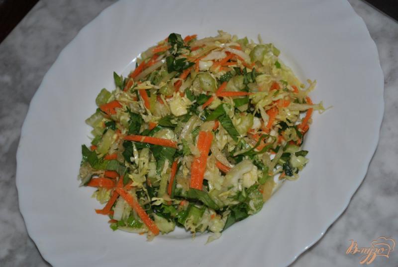 Фото приготовление рецепта: Капустный салатик шаг №6