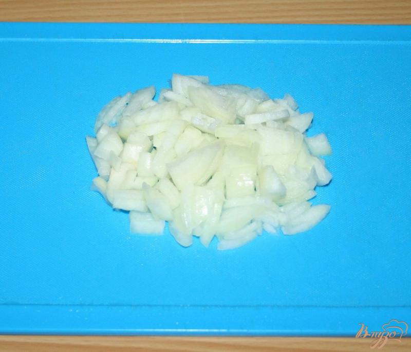 Фото приготовление рецепта: «Гнёздышки» из спагетти с курицей,помидорами и оливками шаг №5