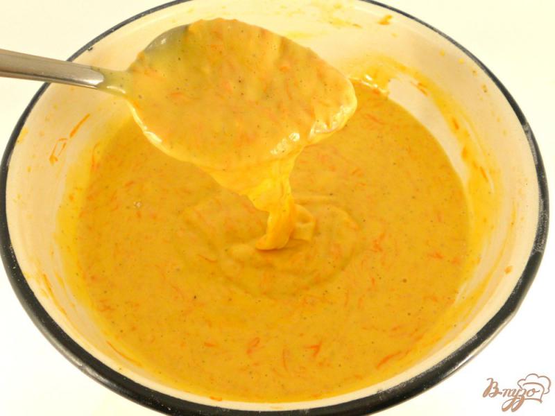 Фото приготовление рецепта: Нежный тыквенный кекс с апельсиновой помадкой шаг №4