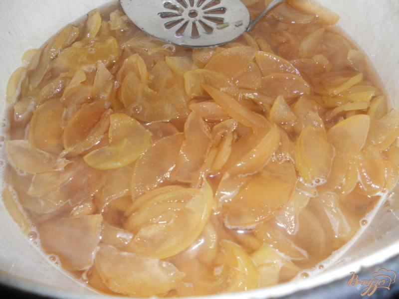 Фото приготовление рецепта: Яблочное варенье дольками шаг №4