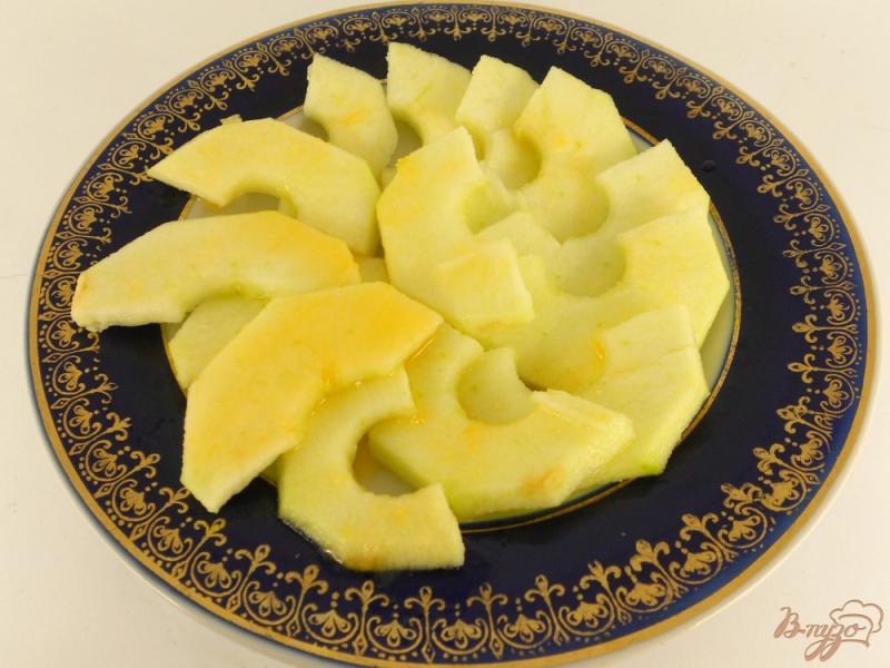 Фото приготовление рецепта: Сельдь со свеклой в сметанно-мандариновой заправке шаг №2