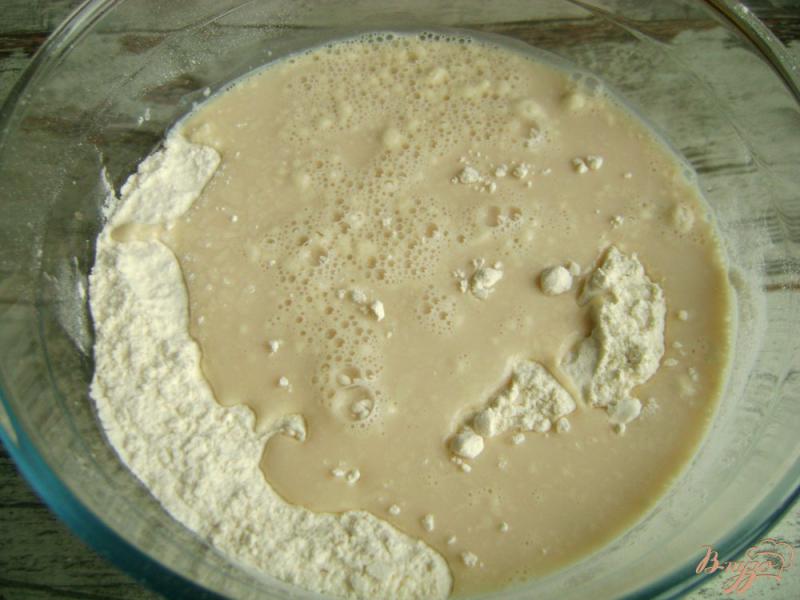 Фото приготовление рецепта: Скорое дрожжевое тесто без подъема и субботние перепички на нем шаг №2