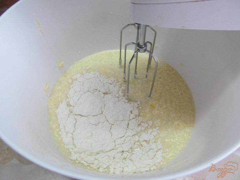 Фото приготовление рецепта: Блинчики на молоке и сливочном масле с яблочной начинкой шаг №4