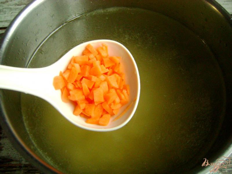 Фото приготовление рецепта: «Ирландский» сырный суп шаг №3
