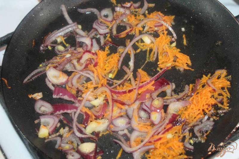 Фото приготовление рецепта: Тефтели в сметано - томатном соусе шаг №6