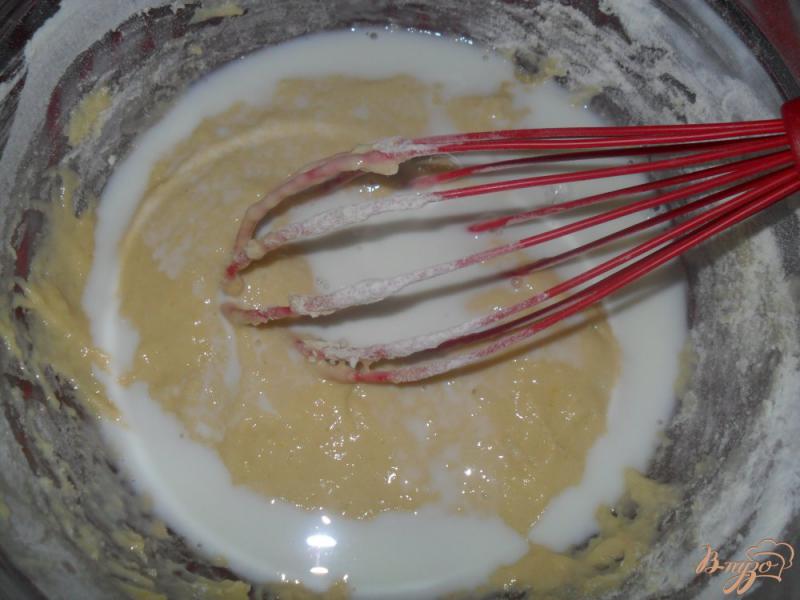 Фото приготовление рецепта: Сладкие блинчики на завтрак шаг №3
