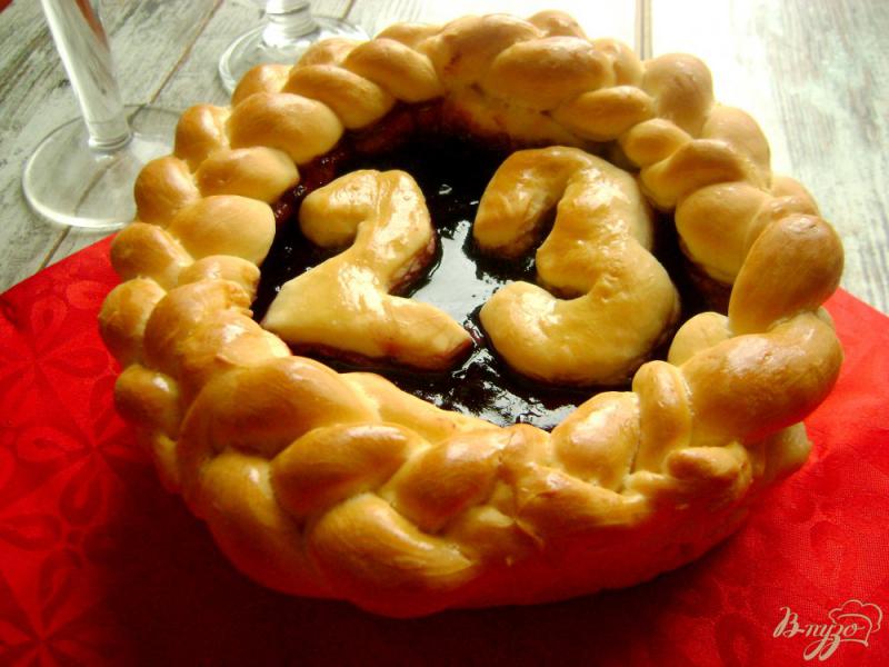 Фото приготовление рецепта: Творожно-черничный пирог на 23е февраля шаг №12