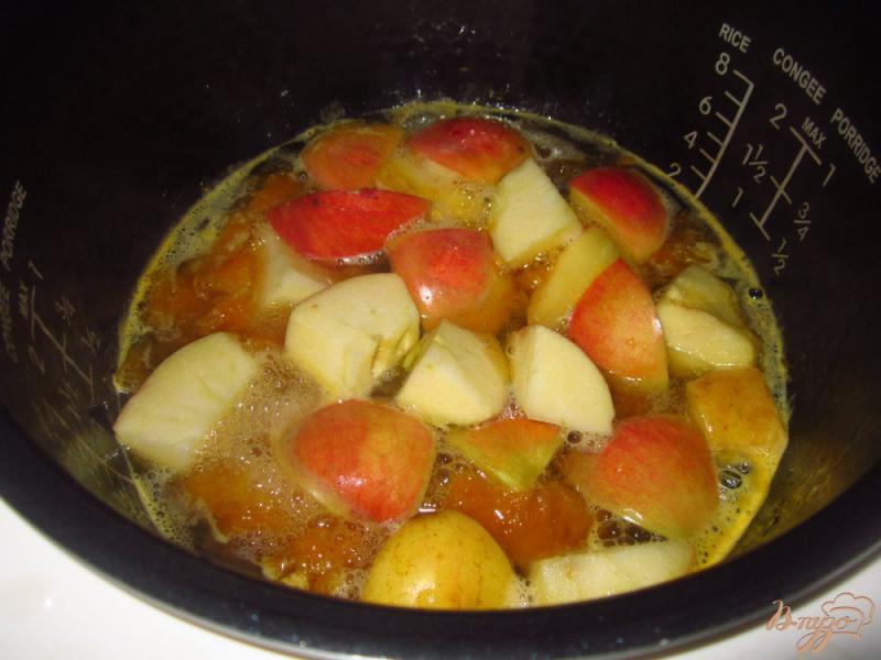 Фото приготовление рецепта: Варенье из апельсиновых корок и яблок шаг №7