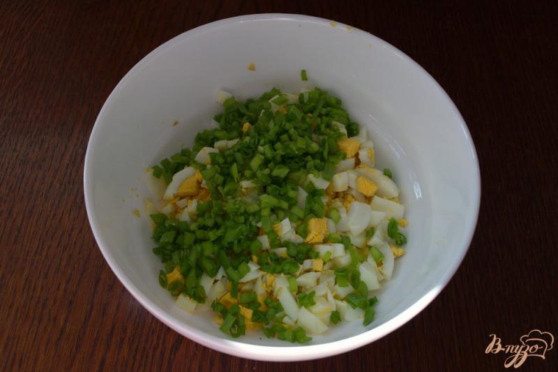 Фото приготовление рецепта: Салат  на скорую руку шаг №2