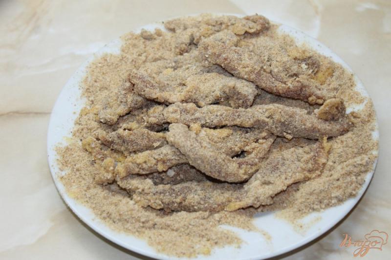 Фото приготовление рецепта: Куриные палочки фри с соевым соусом шаг №5