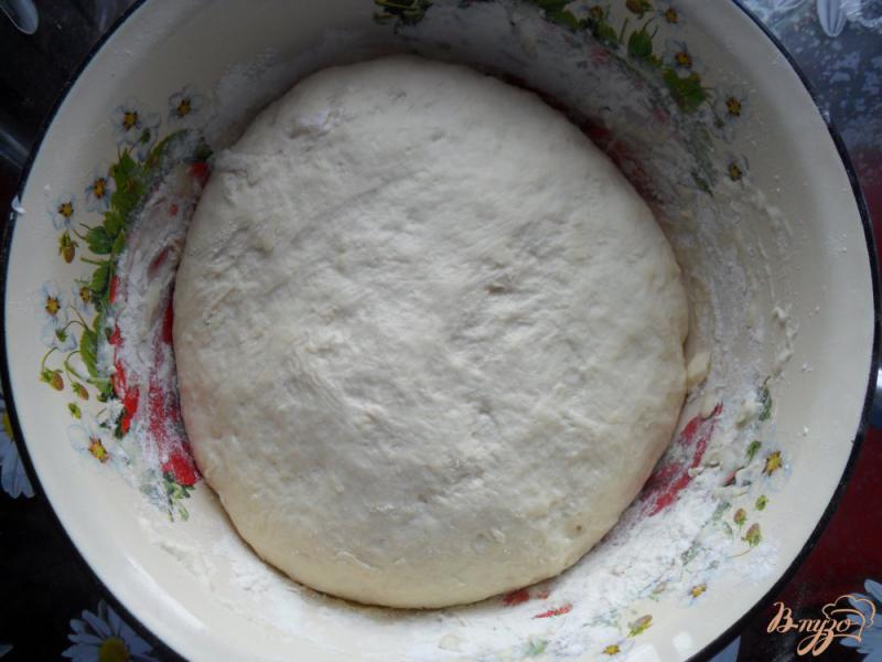 Фото приготовление рецепта: Воздушный хлеб на кефире шаг №4