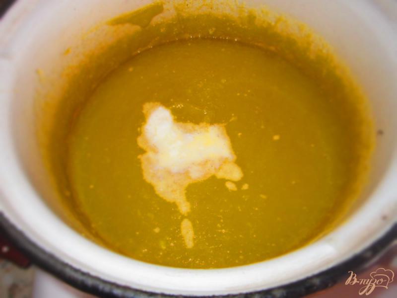 Фото приготовление рецепта: Крем суп с тыквы и яблок шаг №5