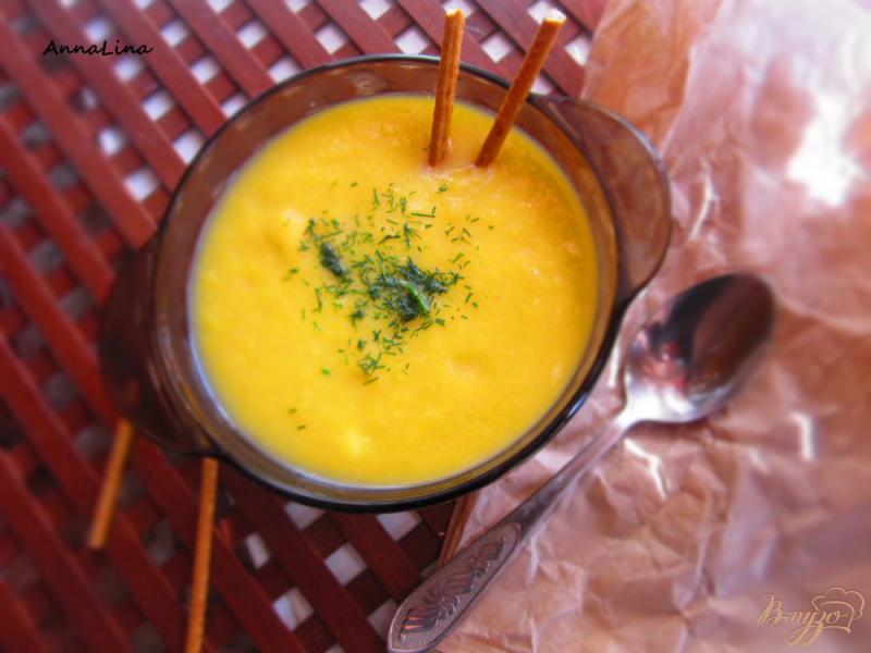 Фото приготовление рецепта: Крем суп с тыквы и яблок шаг №6