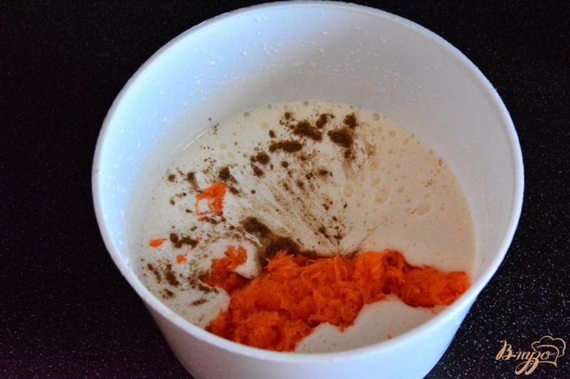 Фото приготовление рецепта: Американский морковный торт шаг №3