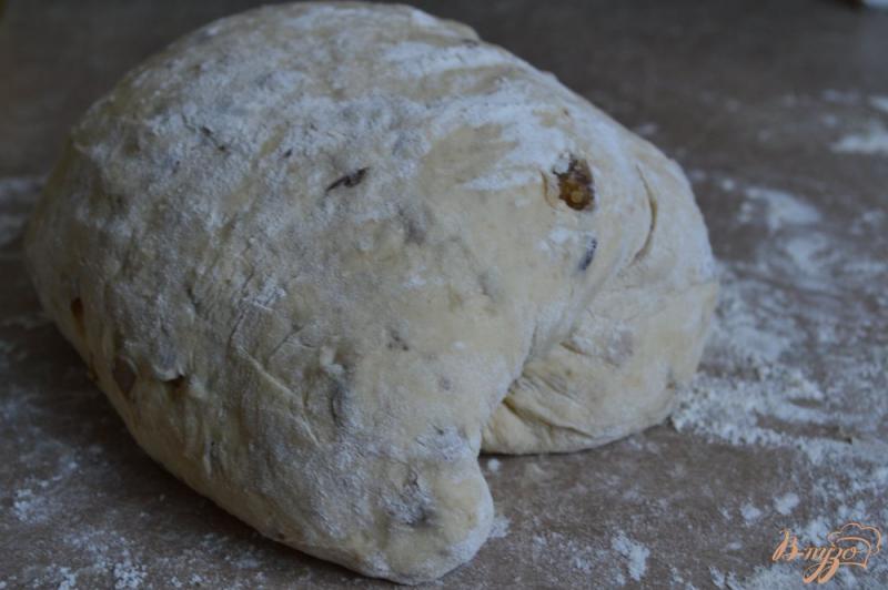 Фото приготовление рецепта: Луковый хлеб с каштанами шаг №5
