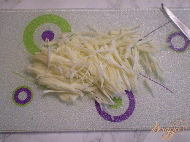 Фото приготовление рецепта: Салат свекольный с телятиной шаг №2
