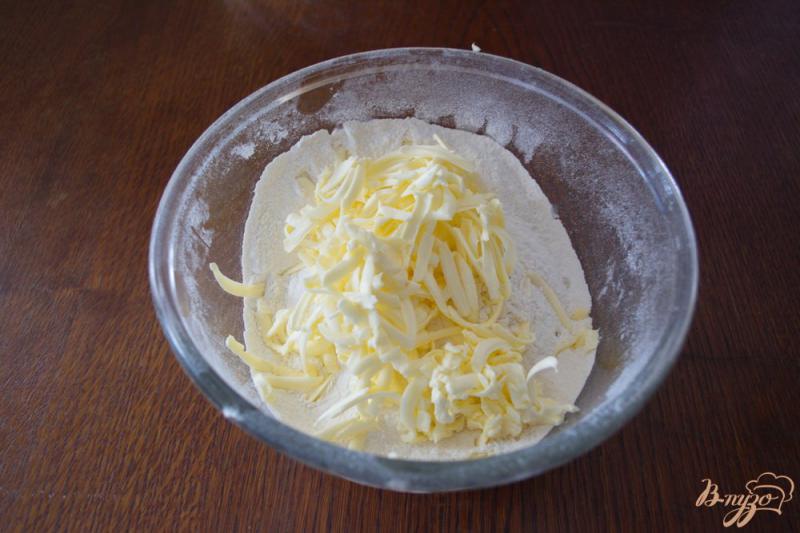 Фото приготовление рецепта: Кефирное печенье с вареньем из кабачков шаг №1
