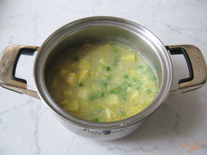 Фото приготовление рецепта: Суп-пюре из лука-порея шаг №7