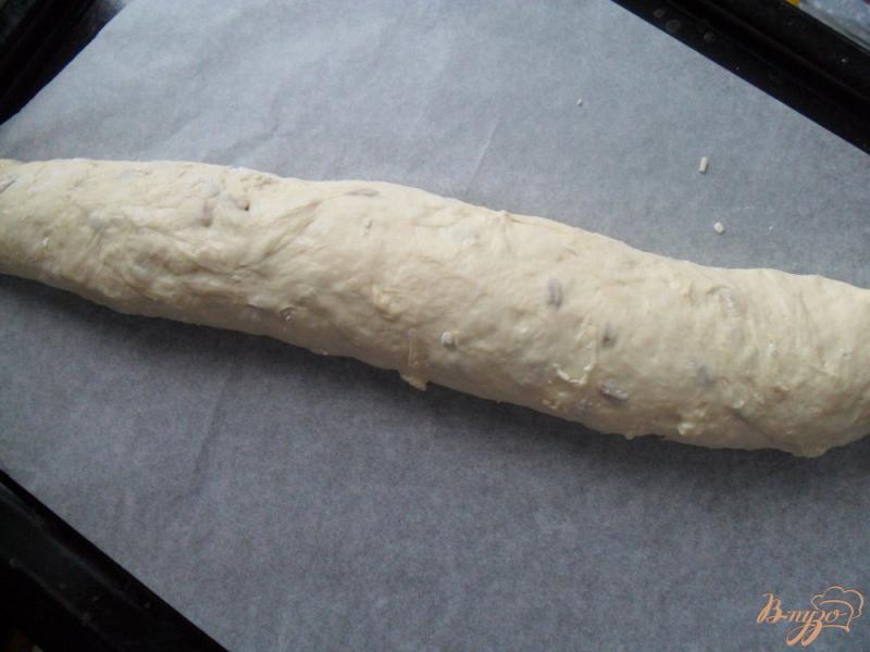 Фото приготовление рецепта: Хлеб с семечками шаг №4