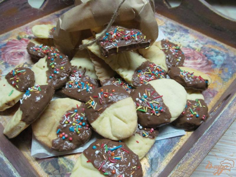 Фото приготовление рецепта: Печенье с шоколадной глазури шаг №10