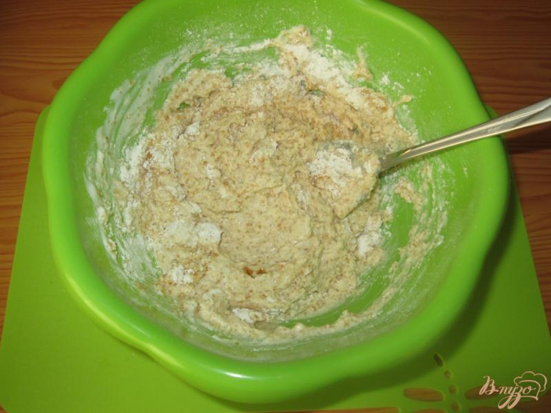 Фото приготовление рецепта: Ванильный бисквит на манке шаг №2