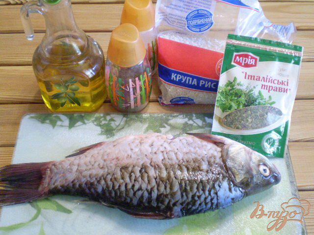 Фото приготовление рецепта: Жареная рыба с рисом шаг №1