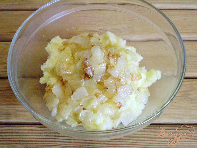 Фото приготовление рецепта: Кафтаны с картофелем и сыром шаг №7