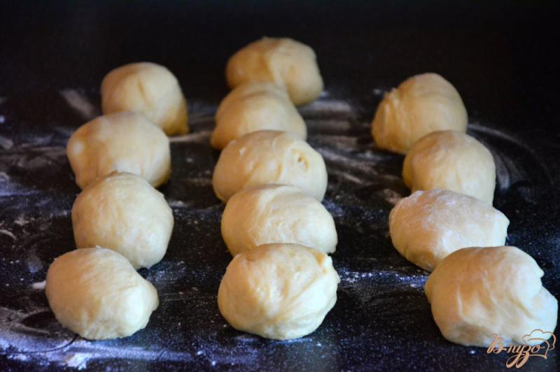 Фото приготовление рецепта: Пончики «Суфганиет» из духовки шаг №2