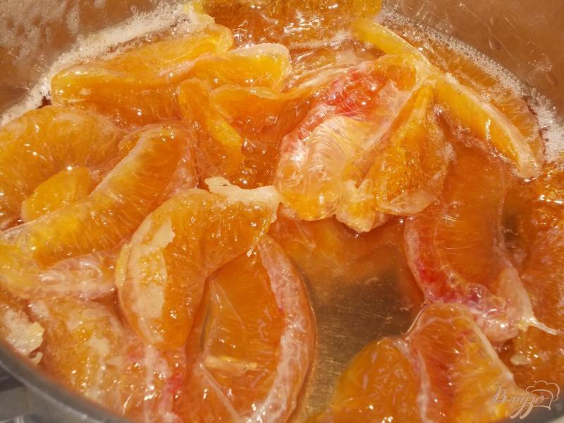 Фото приготовление рецепта: Цукаты «Апельсиновые дольки» шаг №3