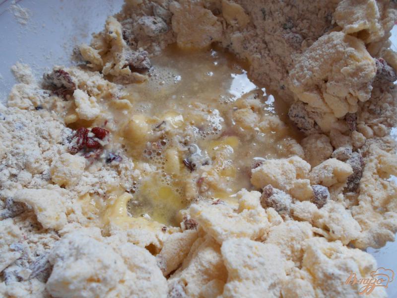 Фото приготовление рецепта: Овсяное печенье с ягодами годжи шаг №6