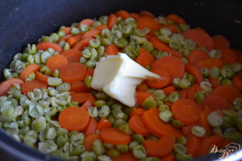Фото приготовление рецепта: Горохово-морковное пюре шаг №3