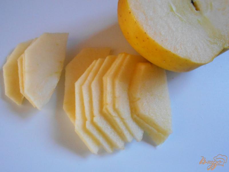 Фото приготовление рецепта: Салат из фенхеля и апельсина шаг №4