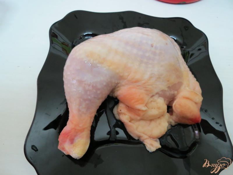 Фото приготовление рецепта: Тарталетки  и  яйца фаршированные  куриным  окорочком шаг №1
