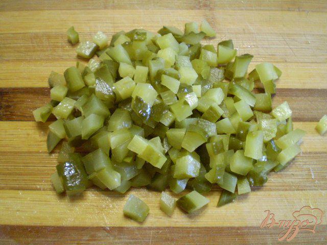Фото приготовление рецепта: Овощной зимний салат шаг №4
