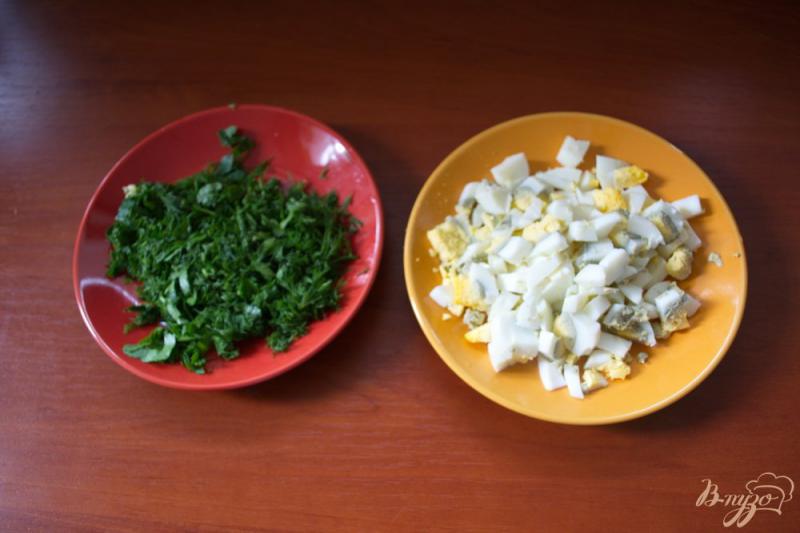 Фото приготовление рецепта: Салат с копченой колбасой шаг №1