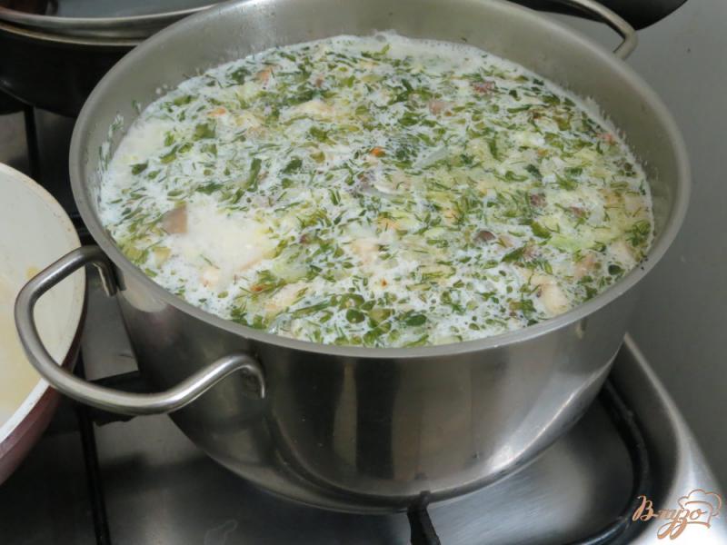 Фото приготовление рецепта: Суп с крапивой и щавелем шаг №9