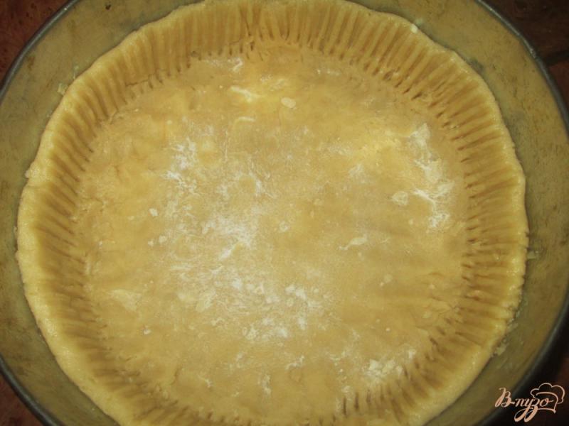 Фото приготовление рецепта: Пирог из песочного теста с вареньем шаг №4